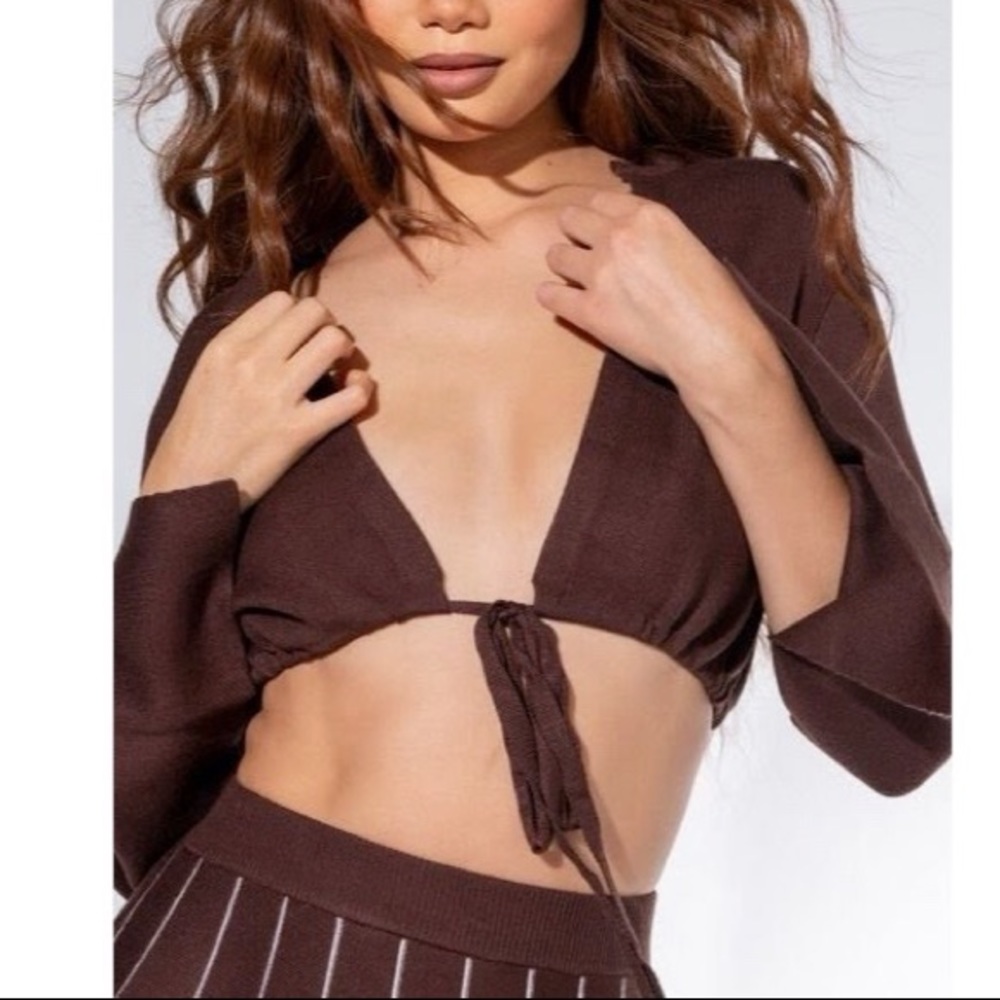 SWEET LIKE HONEY OPEN TIE FRONT SWEATER